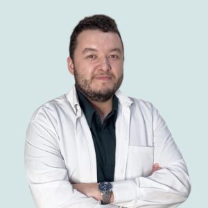 Шустов Александр Дмитриевич