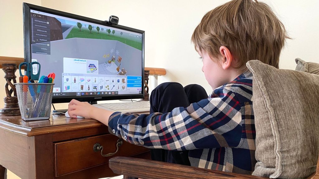 Детская истерика из-за блокировки Roblox: что делать и как пережить