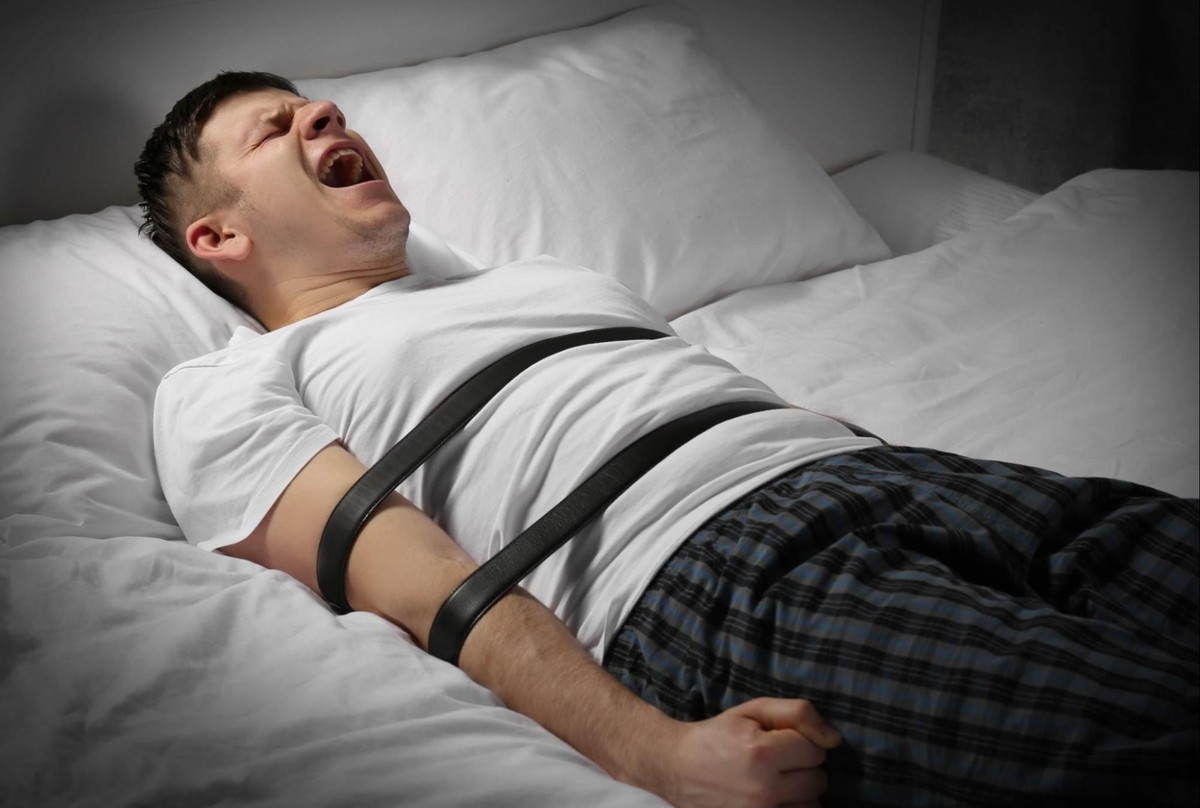 Паралич сонный: причины, симптомы, лечение